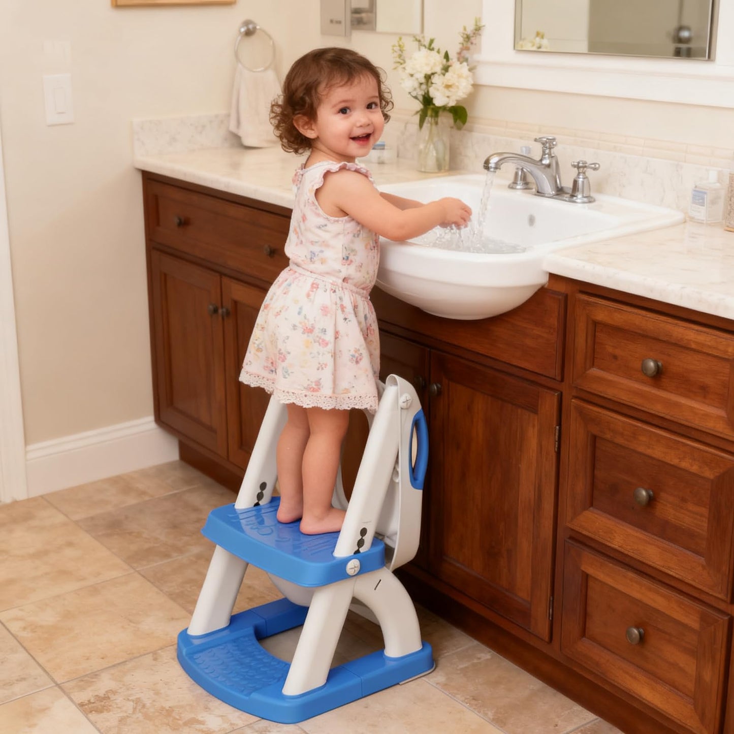 Sapphire Blue 8898 New Sector-Shape Toddelr Toilet Seat